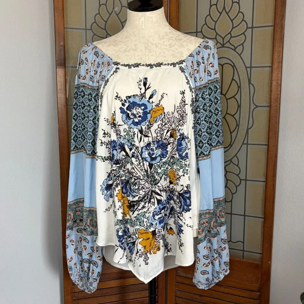 Free People Positano Printed Peasant Top Boho Prairie Cottage Flowy Size M